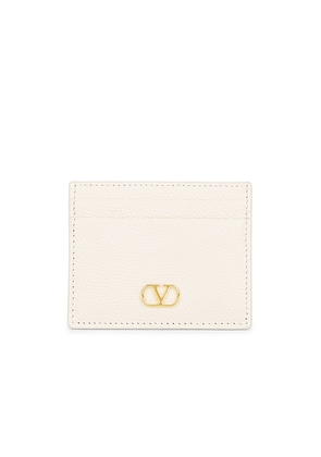 Valentino Garavani V Logo Signature Card Holder in Light Ivory - Cream. Size all.