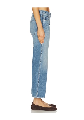 AMO Denim Robbie Jeans in Blue. Size 24. Also in 30, 32.