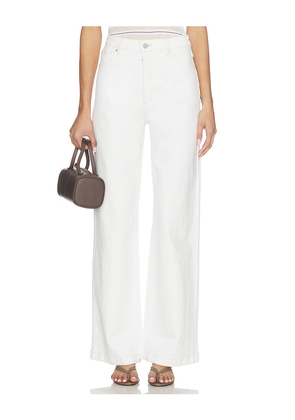 Abrand 94 Wide Leg Jeans in Ivory. Size 23. Also in 24, 25, 26, 27, 28, 29, 31.