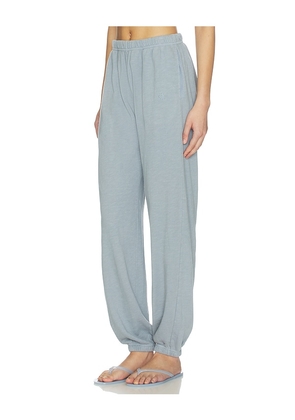 Eterne Lightweight French Terry Boyfriend Pocket Sweatpant in Slate. Size L. Also in XS, M.