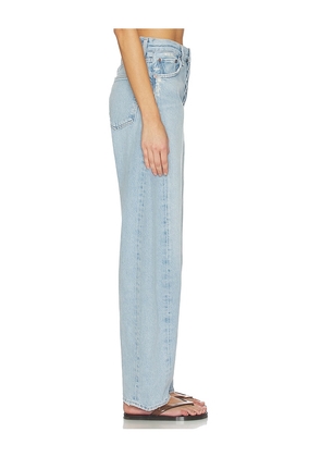 AGOLDE Luna Pieced Jean in Blue. Size 23. Also in 24, 25, 26, 27, 28, 29, 30, 32, 33, 34.
