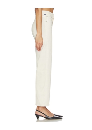 Citizens of Humanity Palma Straight Jeans in Cream. Size 24. Also in 25, 26, 32, 33.