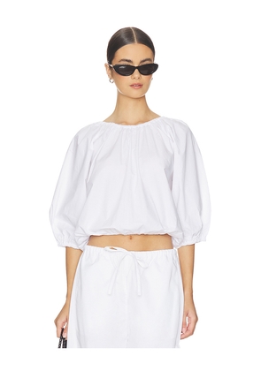 By Malene Birger Lelow Top in White. Size 34. Also in 36, 38, 40.