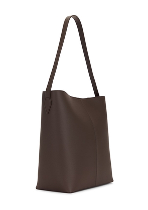 Freja New York Kaia Bag in Brown.