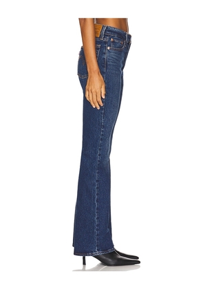 LEVI'S Wedgie Boot in Denim-Medium. Size 24. Also in 25, 26, 27, 28, 29, 30, 31, 32.