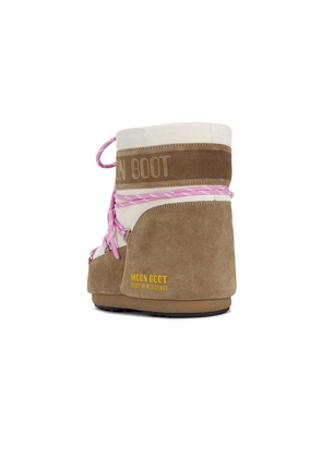 MOON BOOT X Guest in Residence Low Suede Beads Boot in Brown. Size 39/41. Also in 36/38.