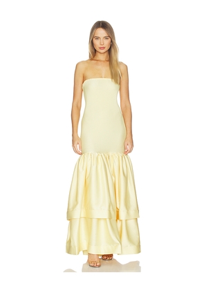 L'IDEE Elevate Gown in Yellow. Size 10/M. Also in 12/L, 14/XL, 6/XS, 8/S.