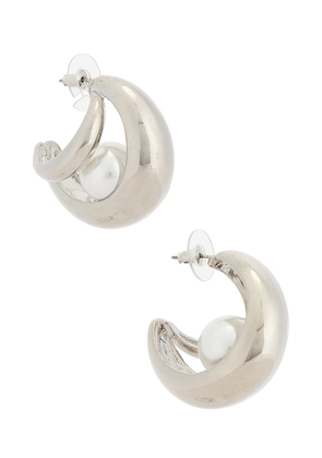 petit moments Wanderlust Earrings in Metallic Silver.