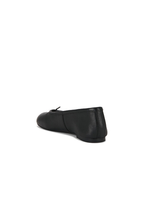 Steve Madden Calico Ballet Flat in Black. Size 10. Also in 6.5, 8.5, 9.5.