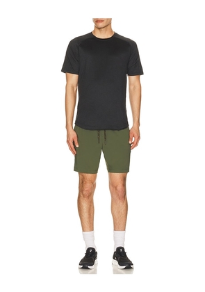 Rhone 7 Pursuit Short in Green. Size L. Also in S, XL/1X, XXL/2X.