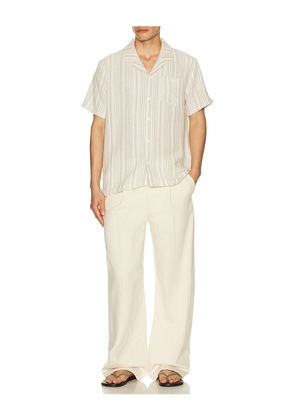 Vintage Summer Basket Weave Camp Shirt in White. Size L. Also in S, M, XL/1X, XXL/2X.