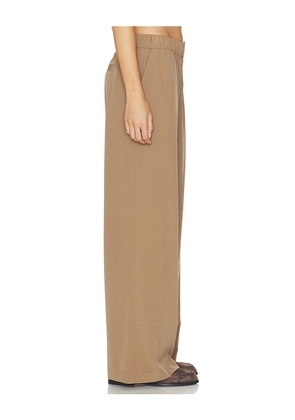 Varley Kayson Wide Leg Pant in Taupe. Size L. Also in M, S, XS.