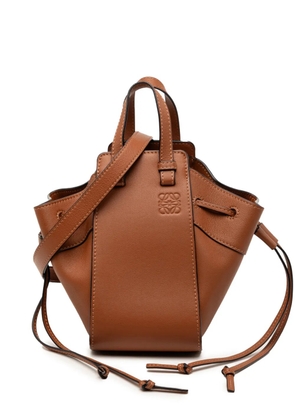 Loewe Pre-Owned 2022 Mini Leather Drawstring Hammock Bag satchel - Brown