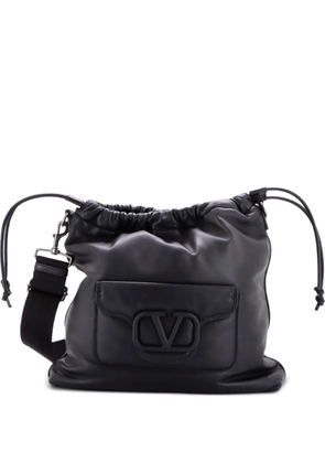 Valentino Garavani Pre-Owned VLogo Pocket Drawstring Padded Leather crossbody bag - Black