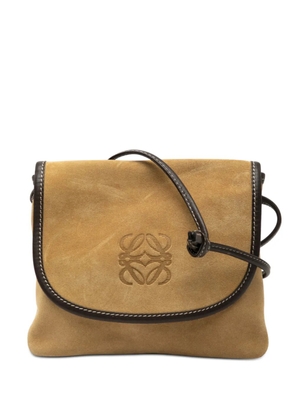 Loewe Pre-Owned 20th Century Suede Anagram crossbody bag - Brown