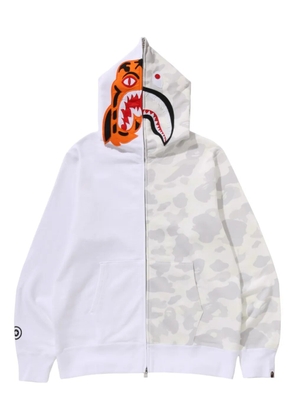 A BATHING APE® tiger shark zip-up hoodie - White