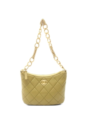 CHANEL Pre-Owned 2021 small quilted shoulder bag - Green