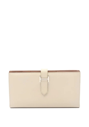 Hermès Pre-Owned 2023 Bearn Soufflet leather wallet - Neutrals