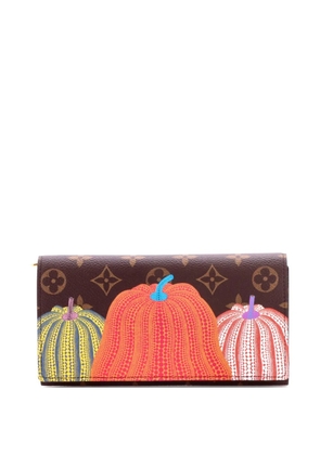 Louis Vuitton Pre-Owned Sarah Wallet Yayoi Kusama Pumpkins Monogram Canvas small wallets - Brown