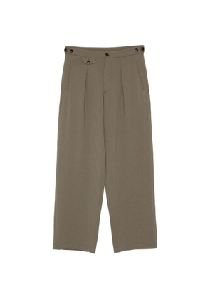 Emporio Armani button-fastening pleated-design trousers - Green