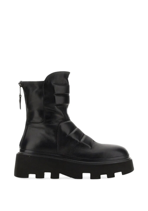 Elena Iachi quilted leather boots - Black