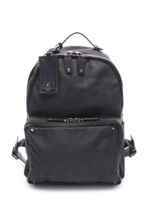 Valentino Garavani Pre-Owned 2000s Rockstud camouflage leather backpack - Black