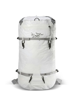 Arc'teryx Alpha SL 30 backpack - White