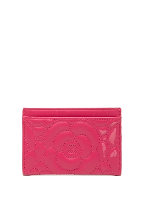 CHANEL Pre-Owned 2017-2018 Quilted Lambskin Camellia card holder - Pink