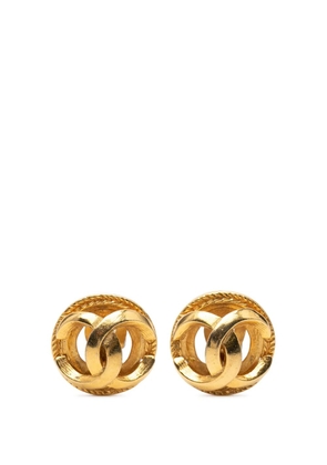 CHANEL Pre-Owned 1970-1980 CC Gold Plated Round Clip on Earrings costume earrings