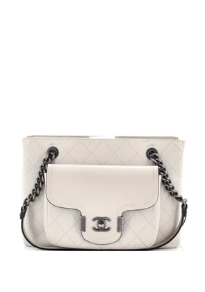 CHANEL Pre-Owned Archi Chic Shopping Quilted Grained Calfskin Small tote bag - Neutrals