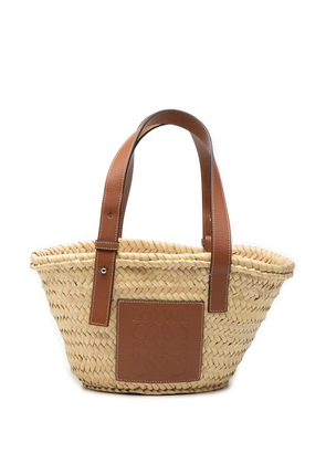 Loewe Pre-Owned 2021 Small Raffia Anagram Basket tote bag - Neutrals