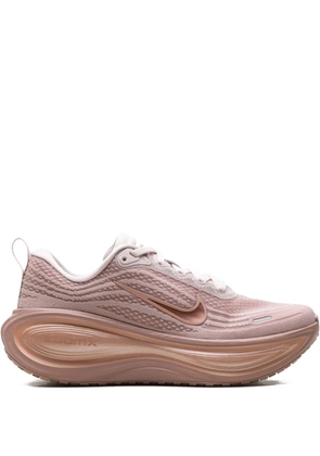 Nike Vomero Plus 'Particle Pink/Rose Gold' sneakers