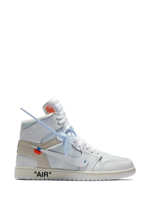 Jordan Alaska sneakers - White