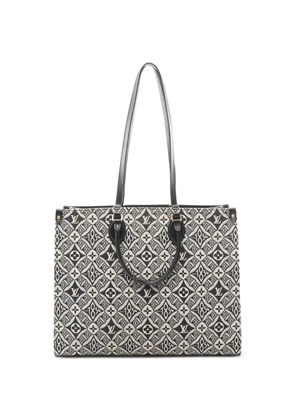 Louis Vuitton Pre-Owned 2021 GM OnTheGo tote bag - Black