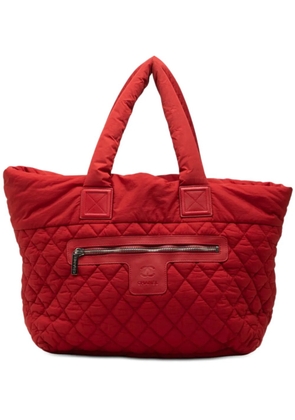 CHANEL Pre-Owned 2009-2010 Medium Quilted Nylon Coco Cocoon tote bag - Red