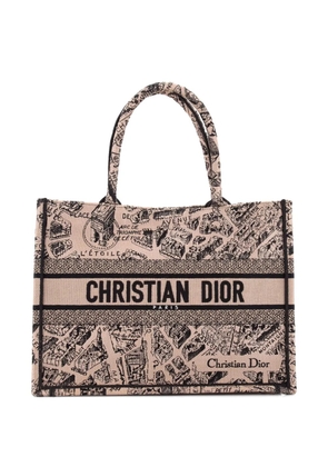 Christian Dior Pre-Owned Book Embroidered Canvas Medium tote bag - Brown