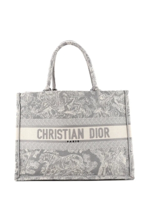 Christian Dior Pre-Owned Book Embroidered Canvas Medium tote bag - Grey