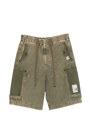 Maison MIHARA YASUHIRO drawstring cargo shorts - Green