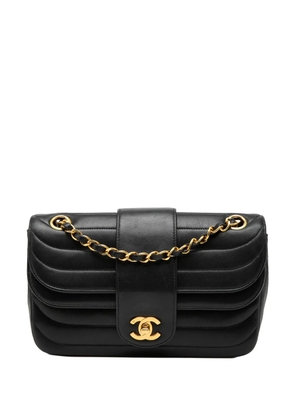 CHANEL Pre-Owned 1991-1994 CC Horizontal Quilted Lambskin Double Flap crossbody bag - Black
