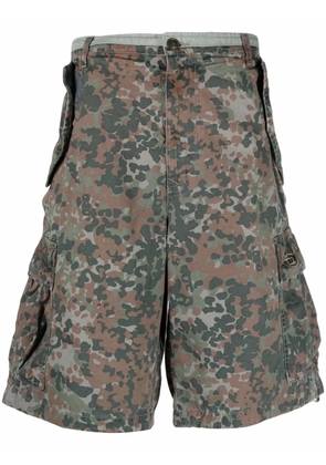 Diesel camouflage-print cargo shorts - Blue