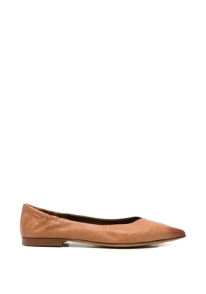 Pomme D´Or Ingrid 1000 pointed ballet flats - Brown