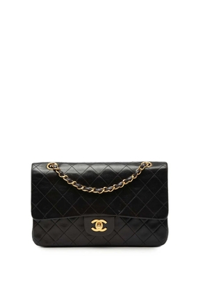 CHANEL Pre-Owned 1996-1997 Medium Classic Lambskin Double Flap shoulder bag - Black