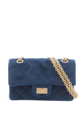 CHANEL Pre-Owned 2.55 Reissue quilted flap shoulder bag - Blue
