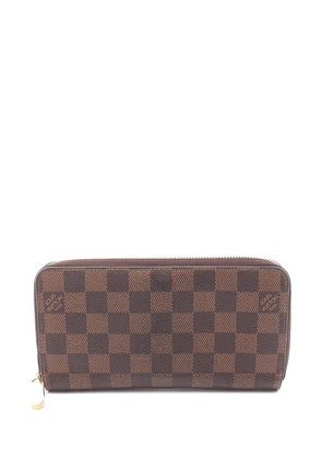 Louis Vuitton Pre-Owned 2021 zipper wallet - Brown