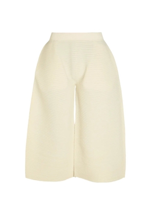 Issey Miyake textured trousers - Neutrals
