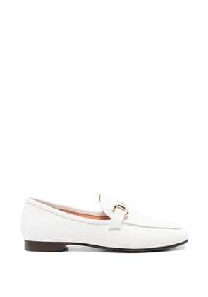 Bibi Lou Ashe bit trim loafers - White