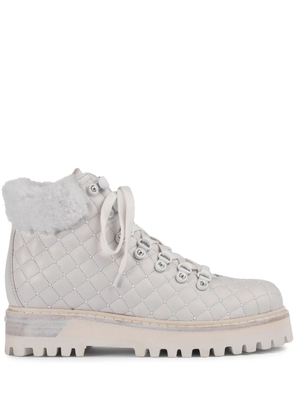 Le Silla St. Moritz 40mm quilted combat boots - White