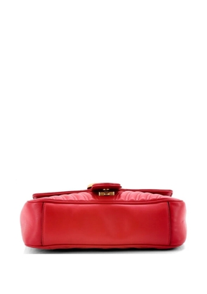 Gucci Pre-Owned GG Marmont Flap Bag Matelasse Leather Small crossbody bag - Red