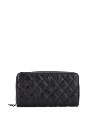 CHANEL Pre-Owned Zip Around Wallet Quilted Caviar Long small wallets - Black