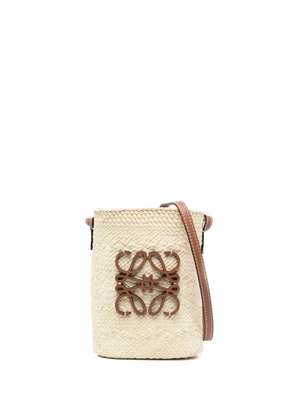 LOEWE Anagram-plaque raffia crossbody bag - Neutrals